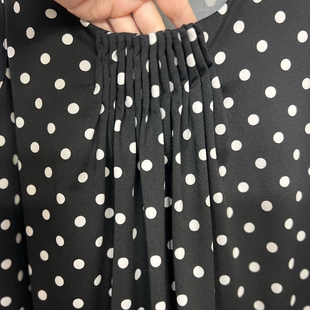 New Directions 🦩 Black and White Polka Dot Dress - Picture 2 of 4
